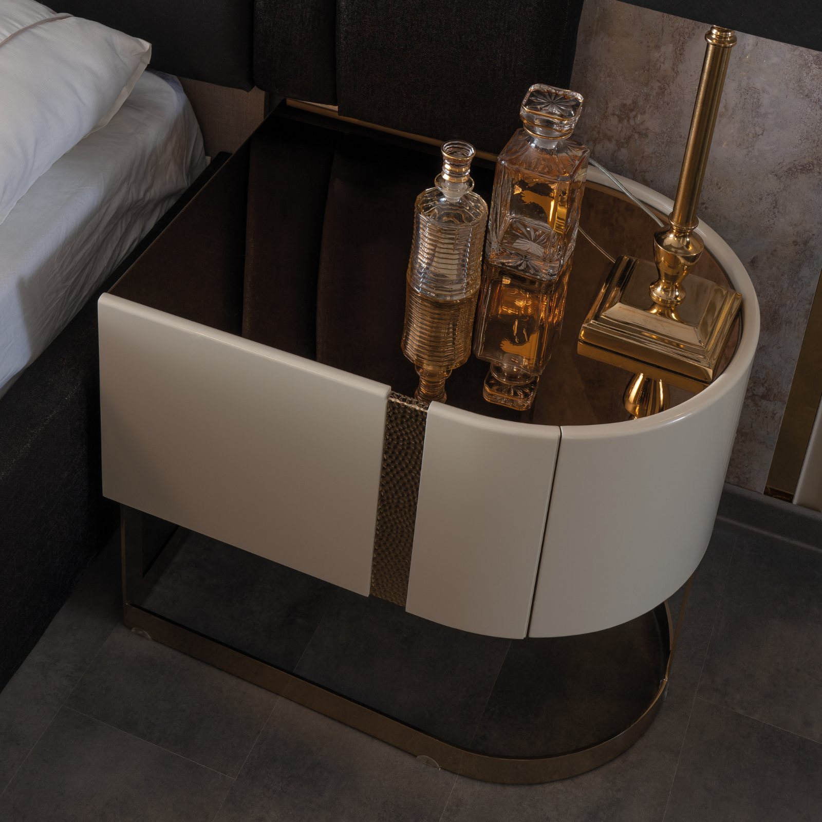 AURA Nightstand