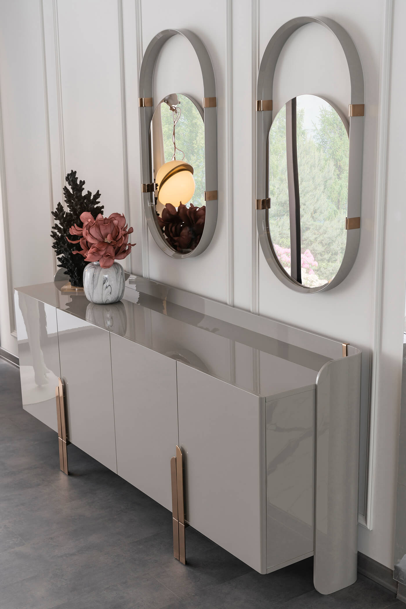 BEYONCE Console Mirror