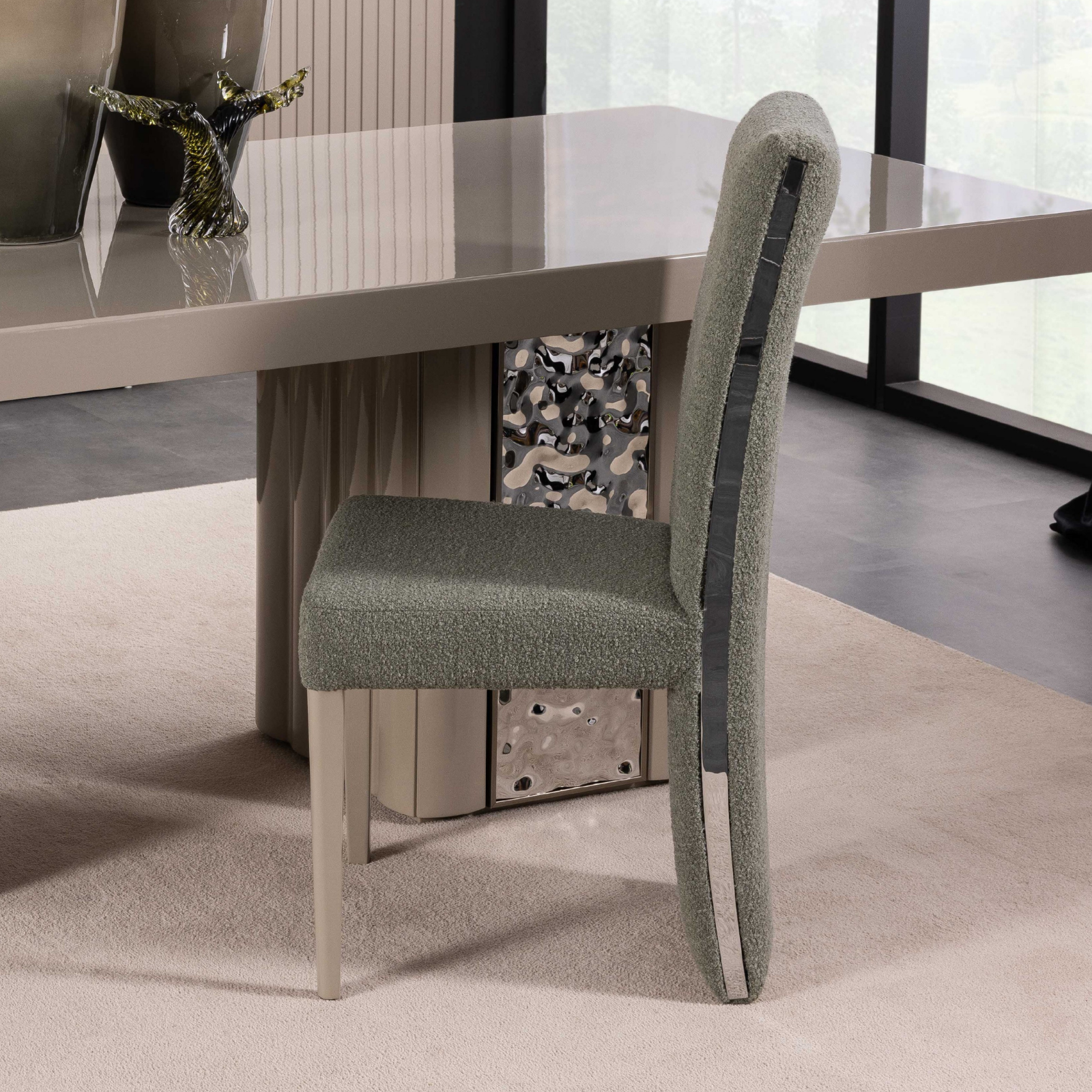 BUGATTI Dining Table