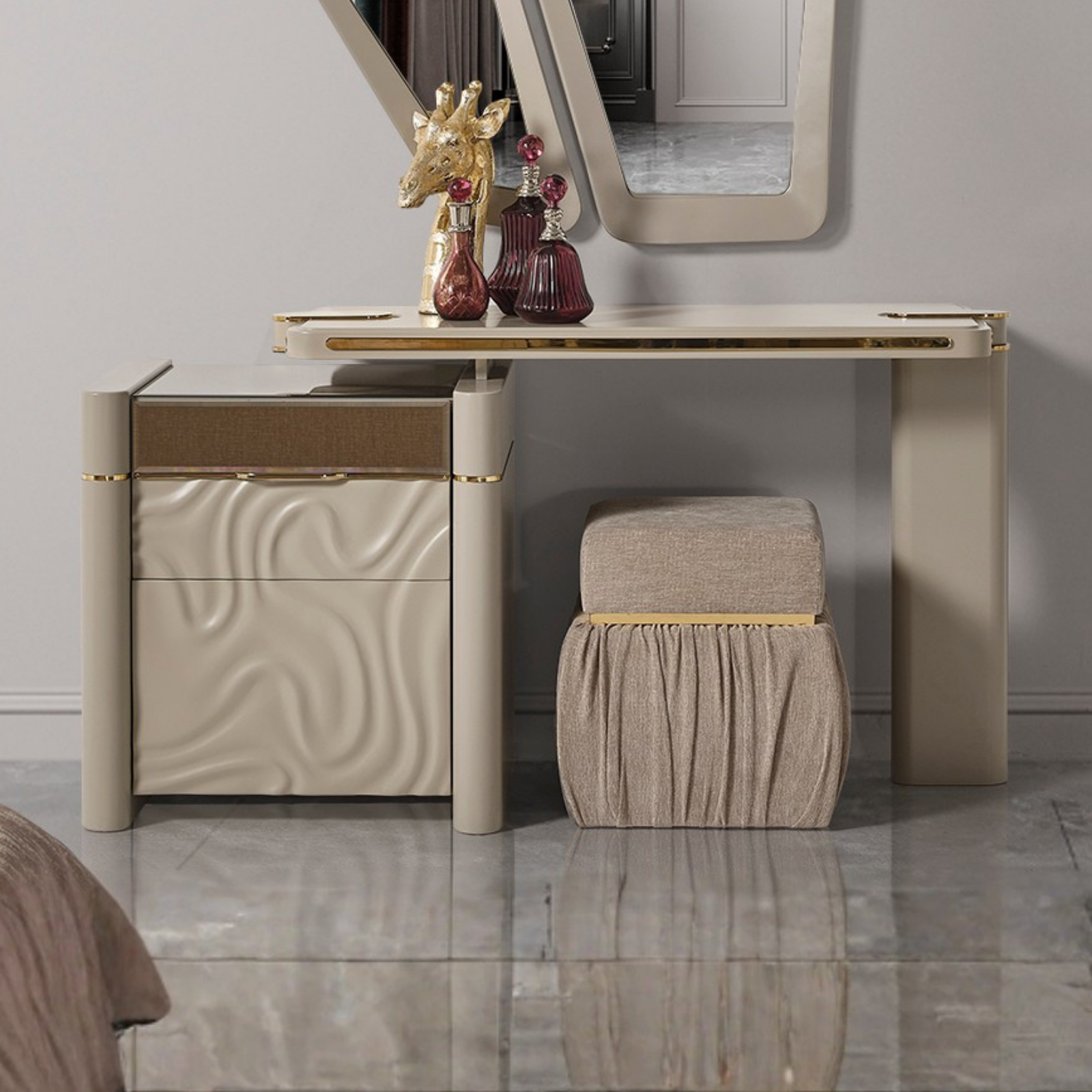HERA Dresser