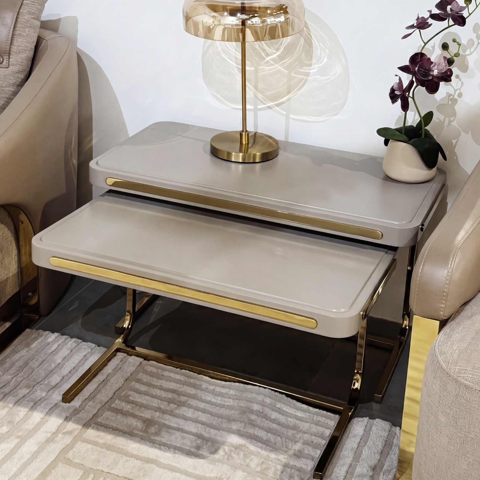 HERA Nesting Table