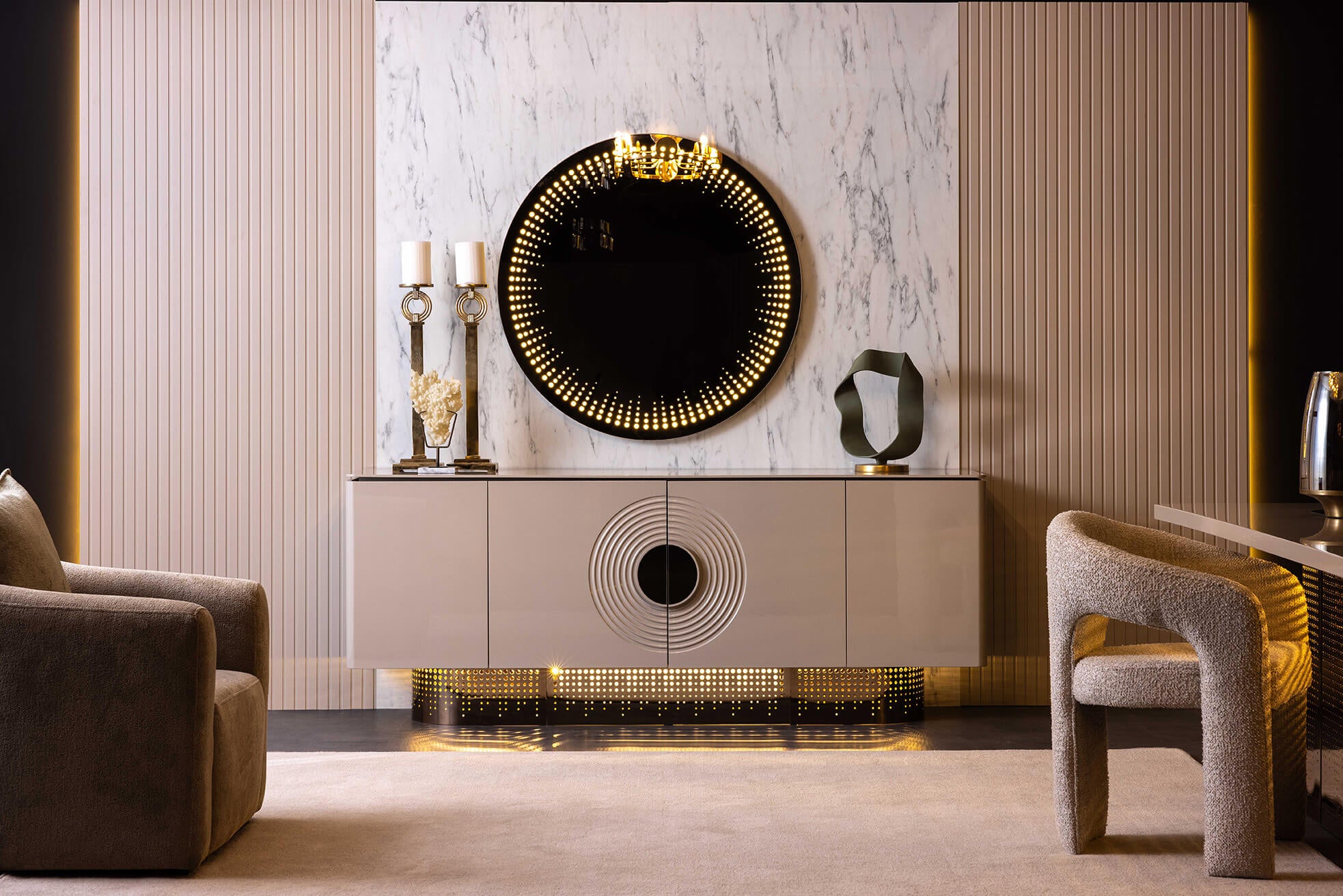 PANEMERA Console Mirror