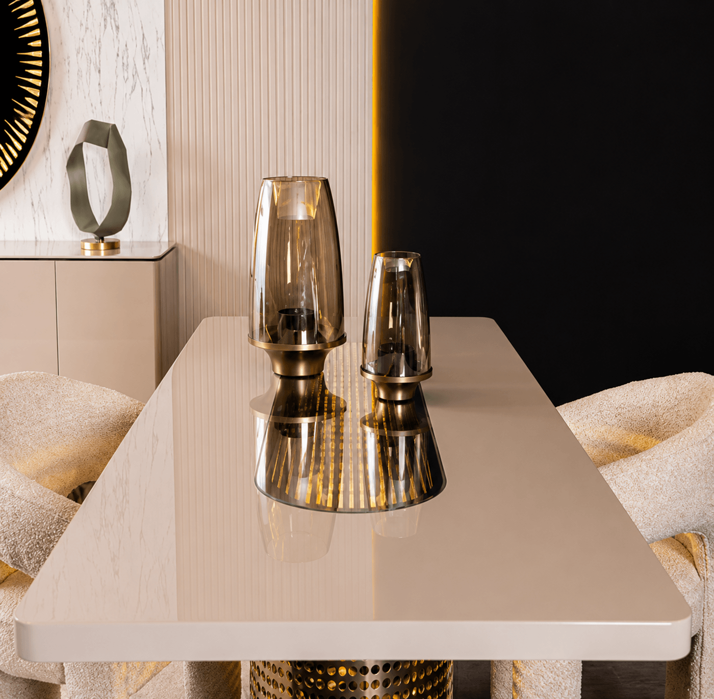PANEMERA Dining Table